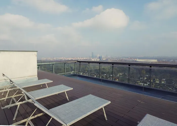 Triiiple Level 22 Mit Balkon Und Tiefgarage Apartmán *
