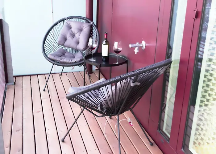 Triiiple Level 22 Mit Balkon Und Tiefgarage Apartmán Vídeň